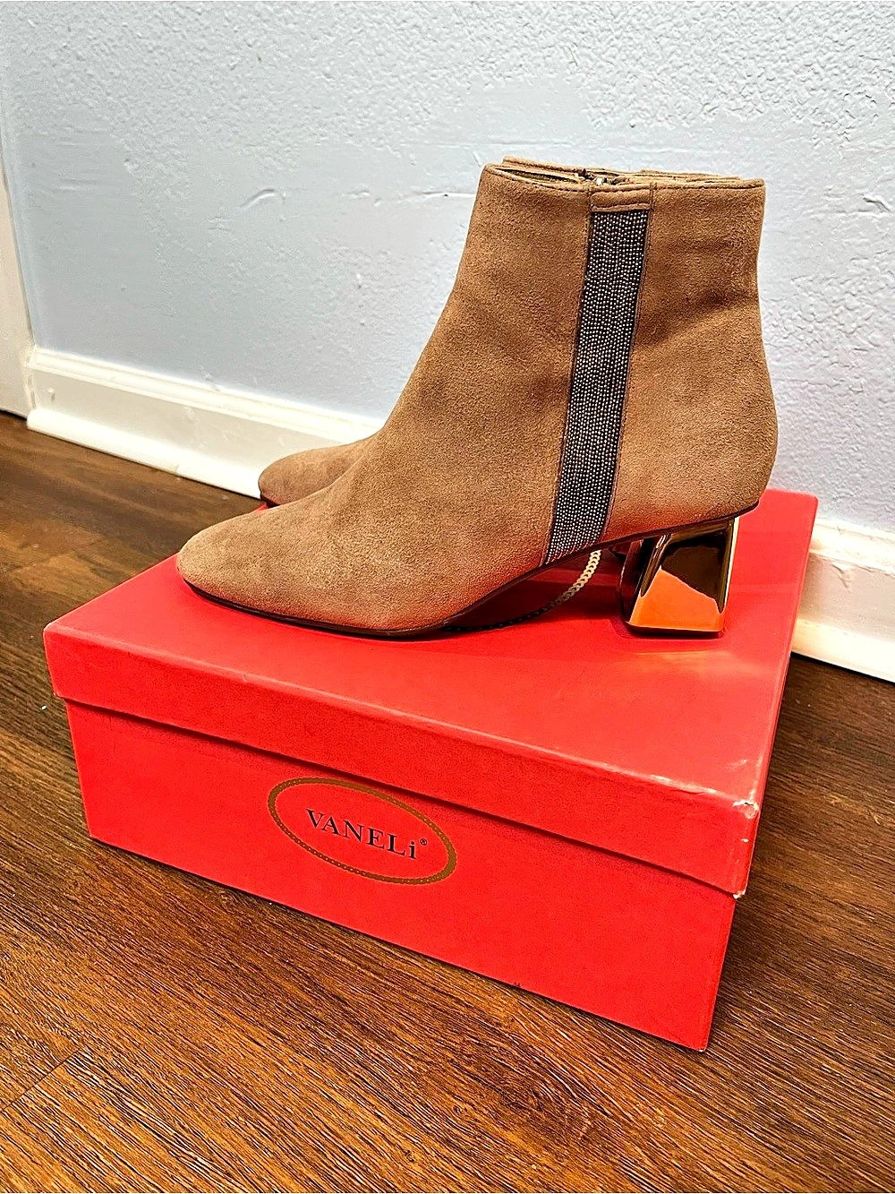 Vaneli Sheila Suede Ankle Boots Brown Size US 7.5